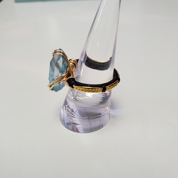 "Frost magic" Blue Crystal Handmade Wire Wrap Ring Size 8.5 - Picture 4 of 8